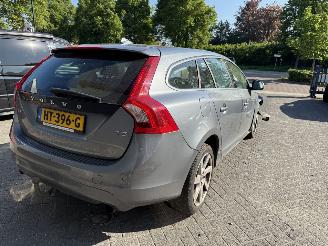 Volvo V-60 1.5 T3 Momentum  AUTOMAAT Stationwagen 5-dr. picture 9