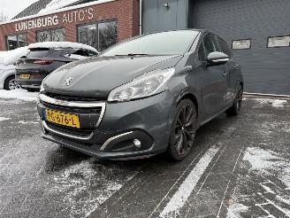 Avarii autoturisme Peugeot 208 1.6 BlueHDi Blue Lease (Hatchback 5-dr.) 2017/7