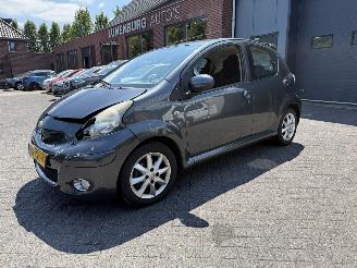 Unfallwagen Toyota Aygo 1.0-12V Comfort  AUTOMAAT (Hatchback 5-dr.) 2010/3