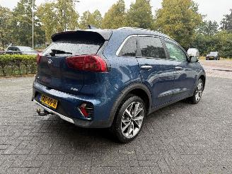 krockskadad bil auto Kia Niro 1.6 GDi Hybrid DynamicPlusLine (SUV 5-dr.) 2020/2