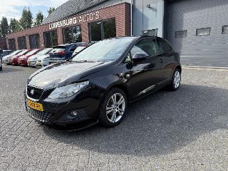 krockskadad bil auto Seat Ibiza 1.4 Reference (Hatchback 3-dr.) 2009/11
