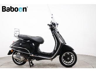 danneggiata scooter Vespa  Sprint 25KM 2021/5