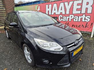 Vaurioauto  passenger cars Ford Focus 1.6 tdci lease trend 2014/7
