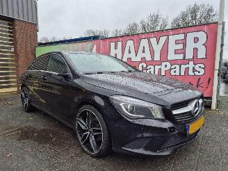 Coche accidentado Mercedes Cla-klasse shooting brake 220 cdi prestige 2016/4