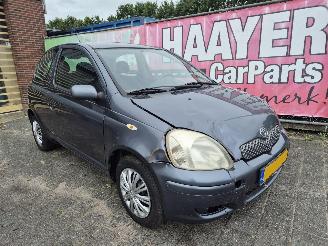 krockskadad bil auto Toyota Yaris 1.3 vvt-i s line 2005/5