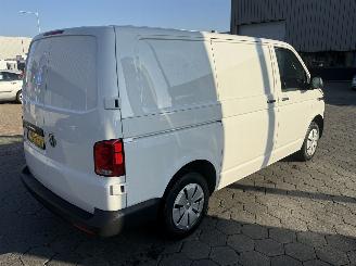 Volkswagen Transporter 2.0 TDI 81KW picture 2