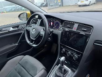 Volkswagen Golf R-Line Pano  AUTOMAAT 81KW picture 14