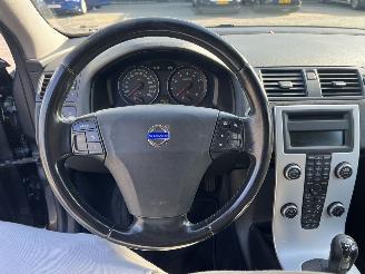 Volvo V-50 2.0F R-Design Pro Edition picture 15