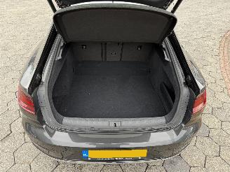 Volkswagen Arteon 1.5 TSI Business R picture 16