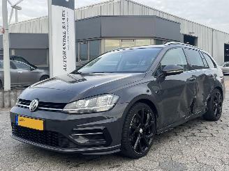 uszkodzony samochody osobowe Volkswagen Golf Variant 2.0 TDI Highline Business R 2017/8