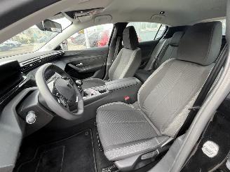 Peugeot 308 1.2 PureTech Active Pack Business picture 14