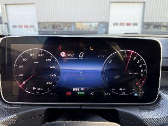 Mercedes C-klasse Estate 300 e AMG Line picture 22