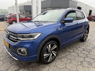 krockskadad bil auto Volkswagen T-Cross 1.0 TSI R-Line 2023/3