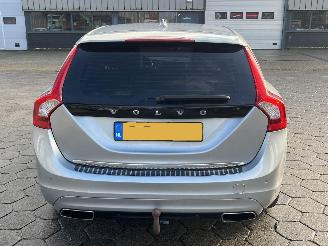 Volvo V-60 2.4 D6 AWD Plug-In Hybrid Summum picture 5