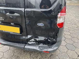 Ford Transit Courier Van 1.5 TDCI Trend Duratorq S&S picture 9