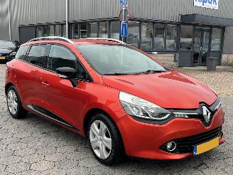 Renault Clio Estate 0.9 TCe Expression picture 3