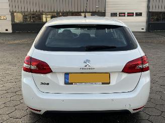 Peugeot 308 SW 1.2 PureTech Allure picture 5