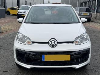 Volkswagen Up! 1.0 BMT move up! picture 2