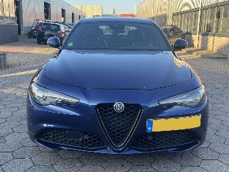 Alfa Romeo Giulia 2.0T Sprint AUTOMAAT picture 2