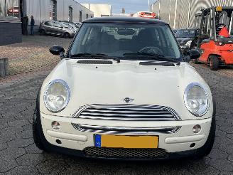 Mini Cooper 1.6 Cooper Chili picture 2