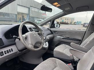 Mitsubishi Grandis 2.4-16V Intense 6p. picture 13