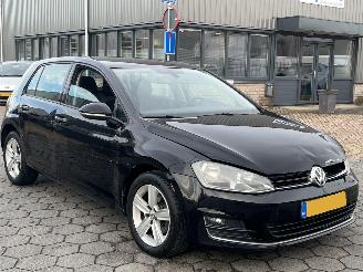 Volkswagen Golf 1.2 TSI Highline picture 3