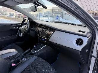Toyota Auris 1.8 Hybrid Executive picture 16