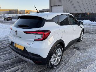 Renault Captur 1.6 E-Tech Hybrid 145 Zen picture 4