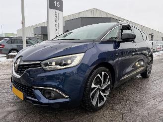 Voiture accidenté Renault Scenic 1.3 TCe Bose 2019/12