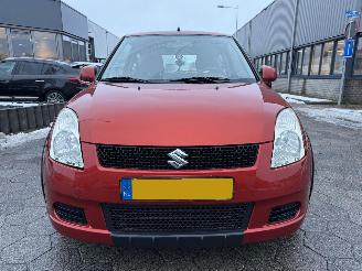 Suzuki Swift 1.3 GLS picture 2
