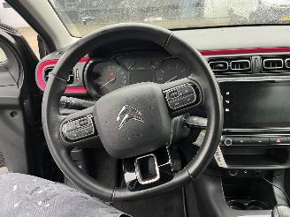 Citroën C3 1.2 PureTech Shine picture 19