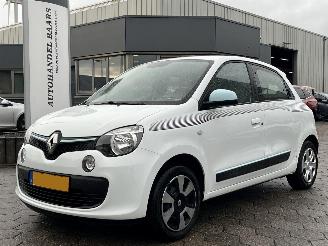 uszkodzony samochody osobowe Renault Twingo 1.0 SCe Collection 2015/6