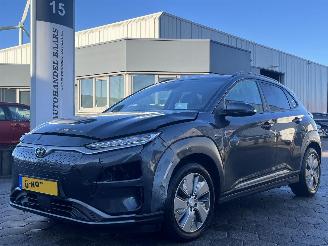 Coche accidentado Hyundai Kona EV Premium 64 kWh 2019/12