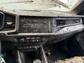 Audi A1 SPORTBACK 25 TFSI Automaat Advanced edition picture 19