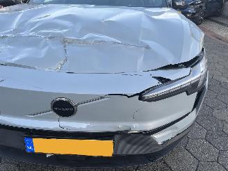 Volvo EX30 Single Motor Extended Range Plus 69 kWh picture 9