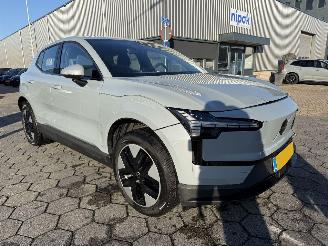 Volvo EX30 Single Motor Extended Range Core 69 kWh picture 4