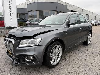 Voiture accidenté Audi Q5 2.0 TFSI quattro Sport Edition 2014/3