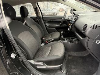 Mitsubishi Space-star 1.2 Connect+ picture 14