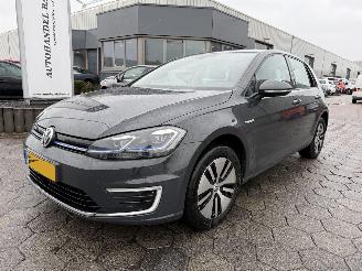 Schadeauto Volkswagen e-Golf E-DITION 2020/2
