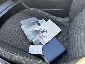 Peugeot 208 1.5 BlueHDi picture 22