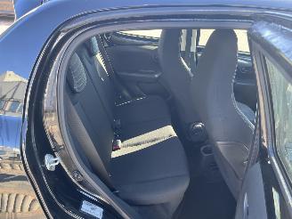 Peugeot 108 1.0 e-VTi Active picture 11