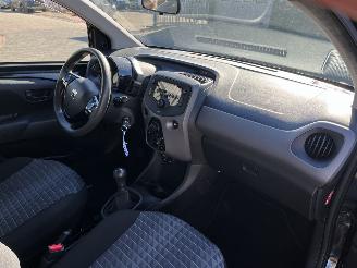 Peugeot 108 1.0 e-VTi Active picture 12