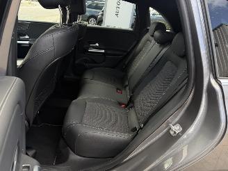 Mercedes B-klasse 250 e Star Edition AMG Line Plus picture 10