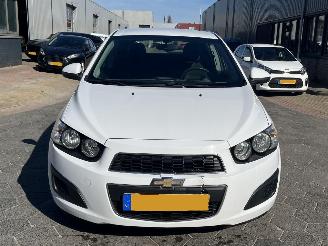 Chevrolet Aveo 1.2 LT picture 2