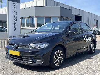 Vaurioauto  passenger cars Volkswagen Polo 1.0 TSI Life Business 2022/9