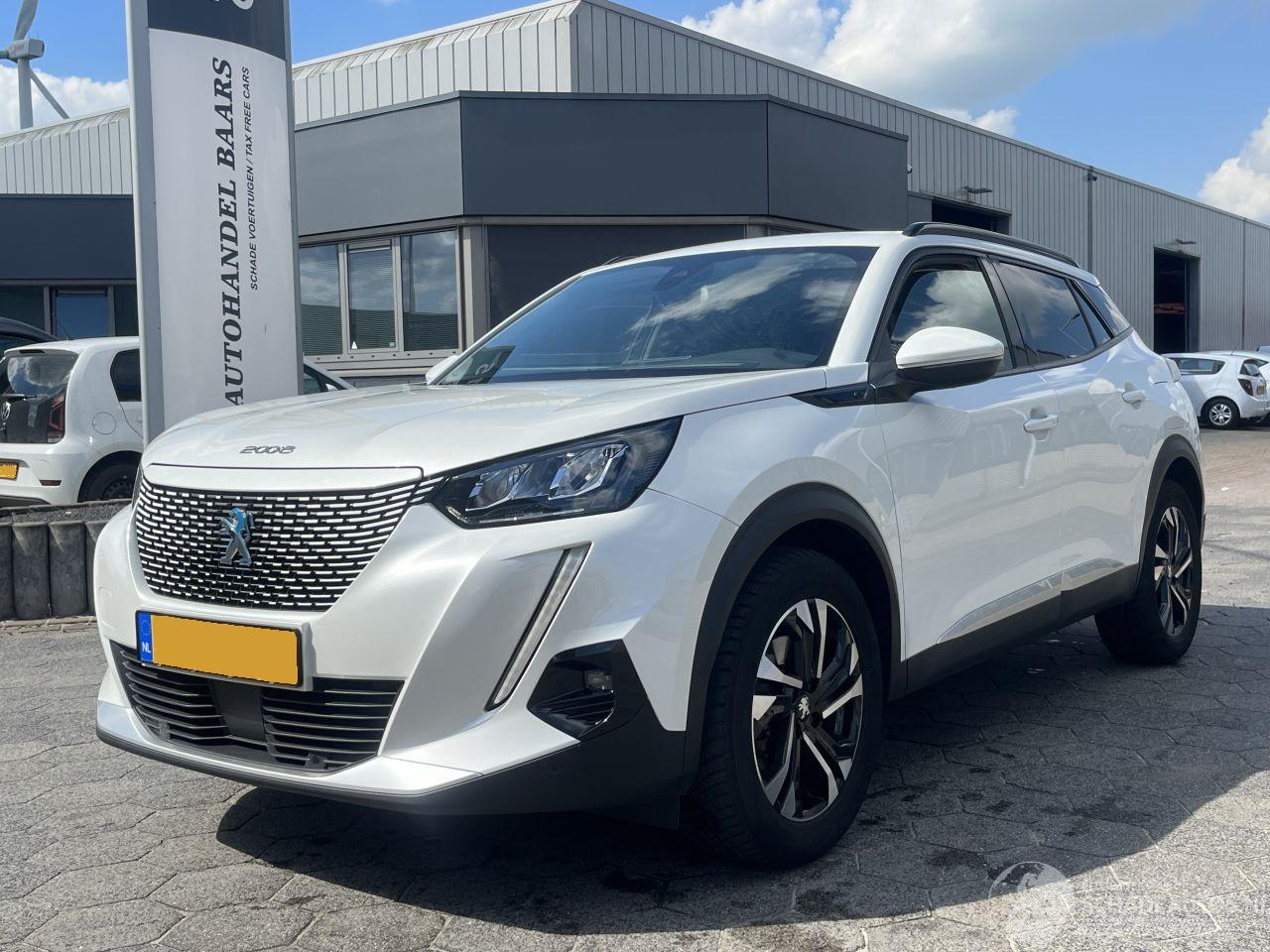 Peugeot e-2008 EV Allure 50 kWh