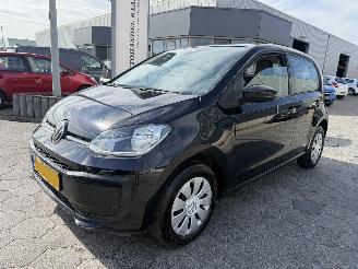 Unfallwagen Volkswagen Up! 1.0 2021/8