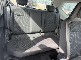 Volkswagen Up! 1.0 high up! BlueMotion picture 14