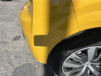 Peugeot 208 1.2 PureTech Active picture 12