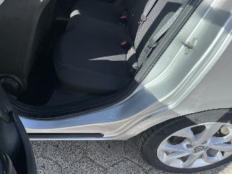 Opel Corsa 1.4 Edition picture 11